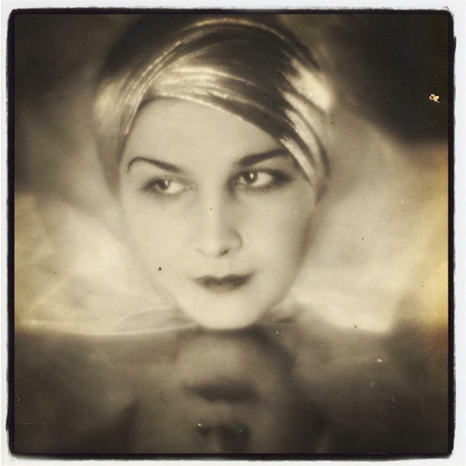 Strange Black Box: image of Xenia Vladimirovna Shanghai 1936