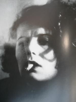 Woman From Shanghai, 1936, Photo by Iwata Nakayama.